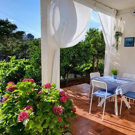 Solta Apartment *