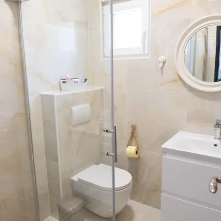 Solta Apartment Rogac